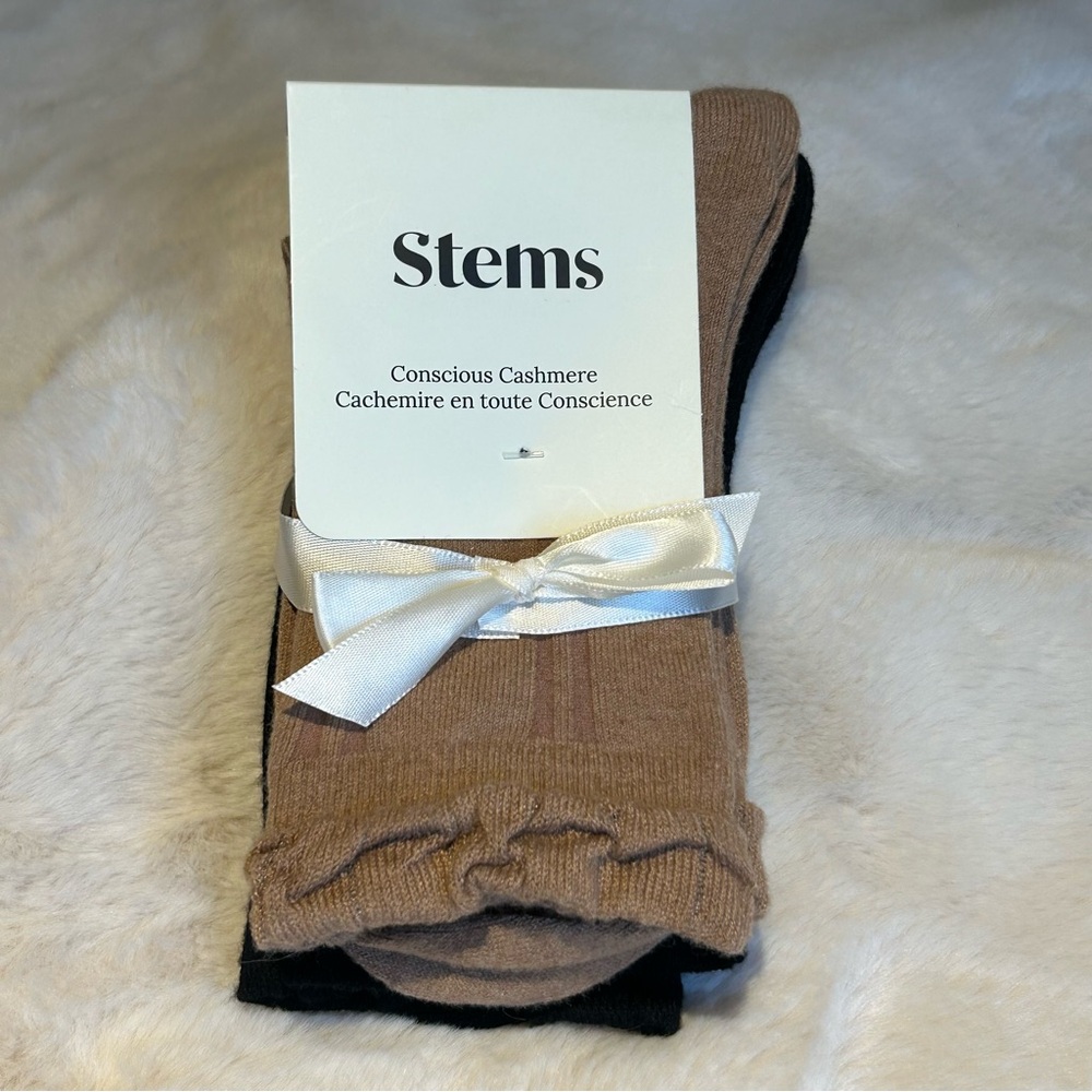 Stems 2 Pack Ruffle Cashmere Blend Black Mocha